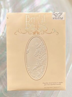 VTG NWT 80’s Bridal Belles Ivory Embroidered Tights Size Tall